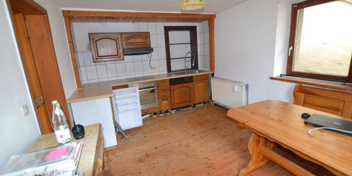 Mehrfamilienhaus, Wohnhaus Angelbachtal - 5 Zimmer, 372 m&sup2;, 350.000&euro; | Angebot:25697197