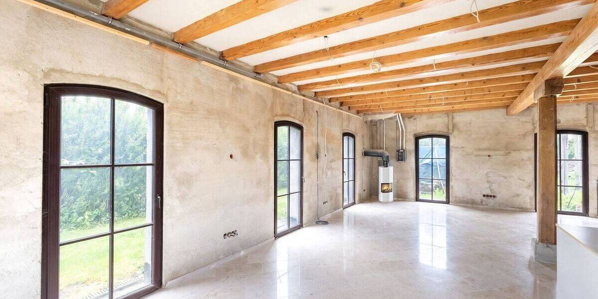 Mehrfamilienhaus, Wohnhaus Besigheim - 7 Zimmer, 340 m&sup2;, 549.000&euro; | Angebot:26731172
