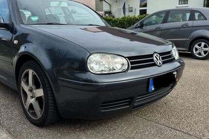 VW Golf 158.000 km 3.600 &euro; Wiernsheim 75446