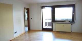 Etagenwohnung Besigheim - 2.5 Zimmer, 70 m&sup2;, 230.000&euro; | Angebot:25907059