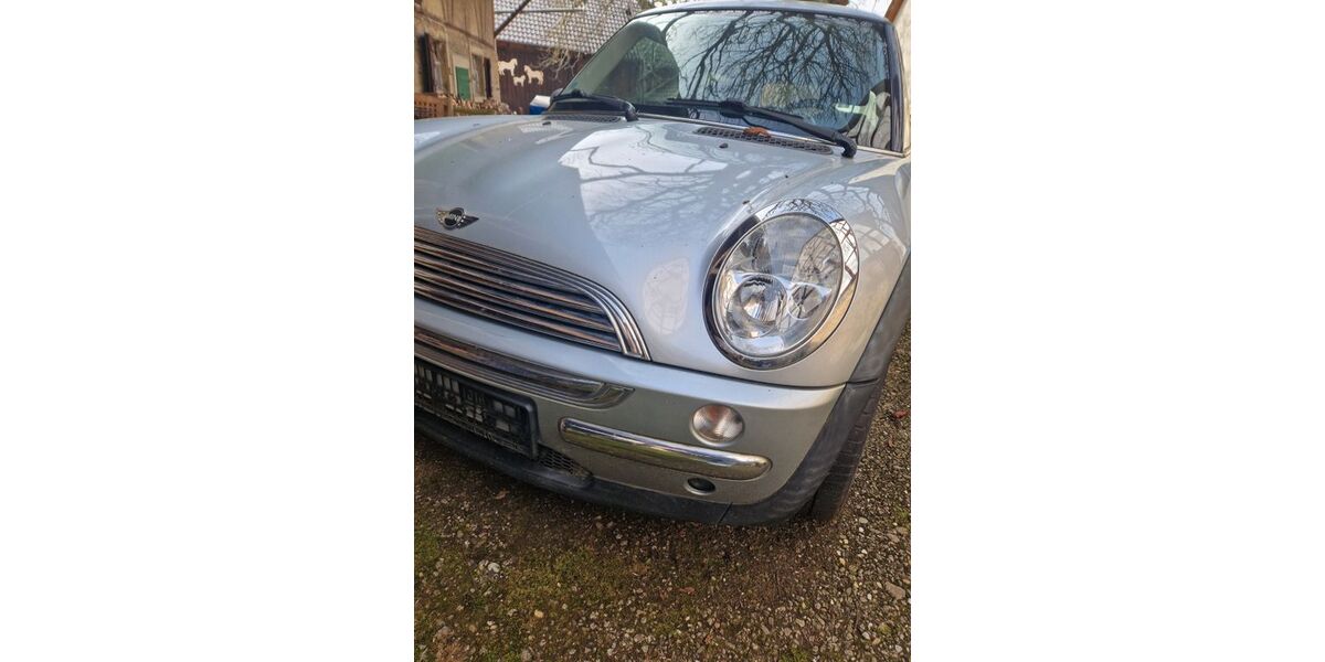 Mini ONE 265.000 km 850 &euro; Hüffenhardt 74928