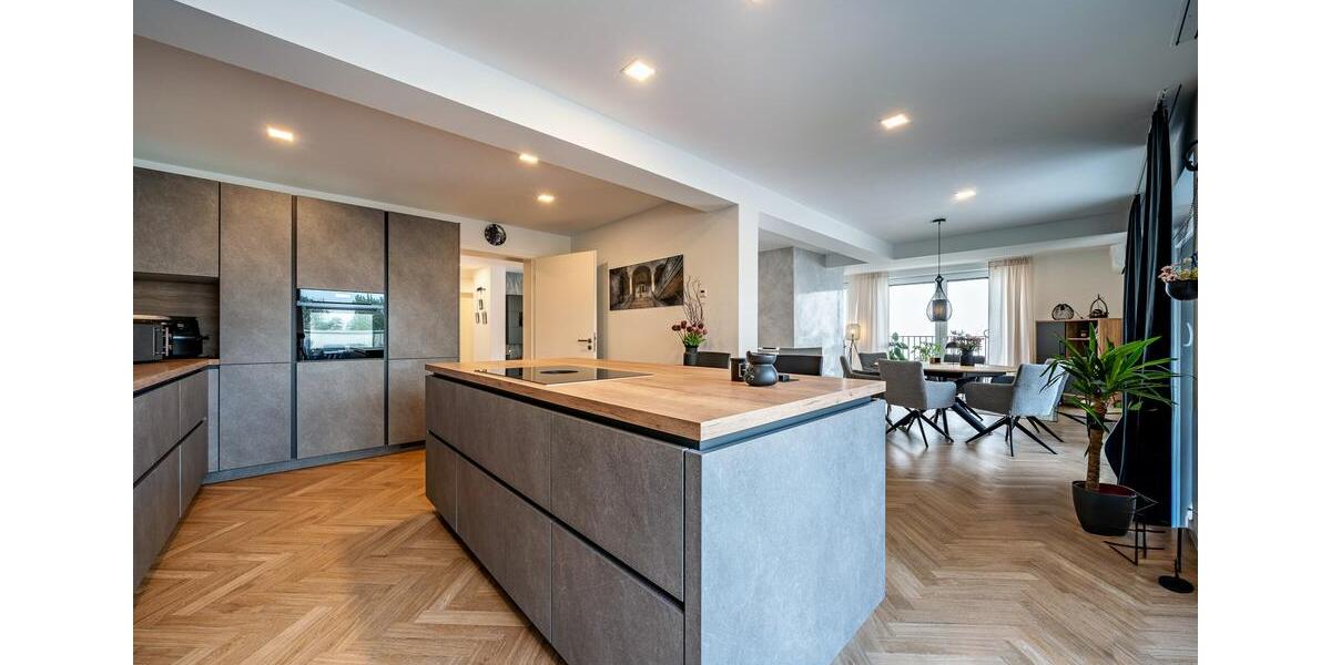 Etagenwohnung Mosbach - 3 Zimmer, 150 m&sup2;, 1.700&euro; | Angebot:25069487