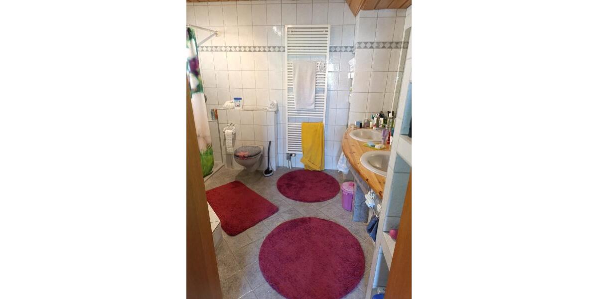 ObjNr:19678 - Viel Platz für die Großfamilie in Bretten-Bauerbach - Einfamilienhaus Bretten | Angebot:20275029