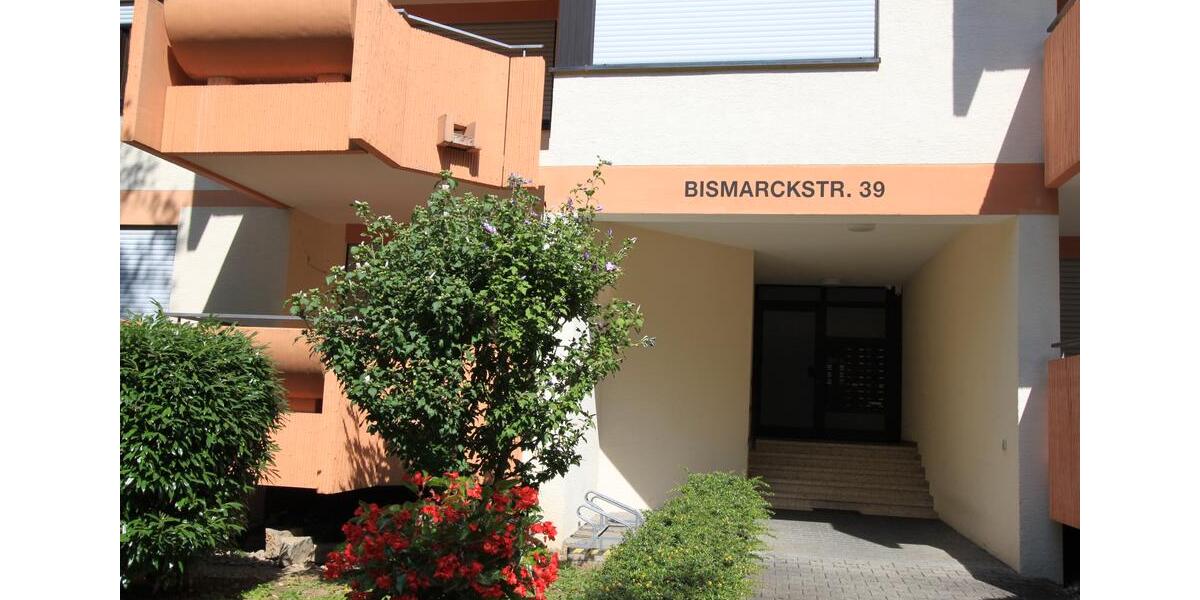 Erdgeschoßwohnung Heilbronn - 2.5 Zimmer, 101 m&sup2;, 1.200&euro; | Angebot:22360381