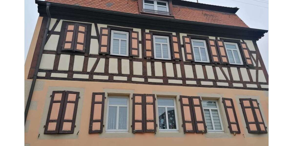 Einfamilienhaus Oberderdingen - 9 Zimmer, 251 m&sup2;, 539.000&euro; | Angebot:24258828
