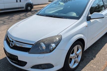 Opel Astra 208.000 km 2.990 &euro; Heilbronn 74072