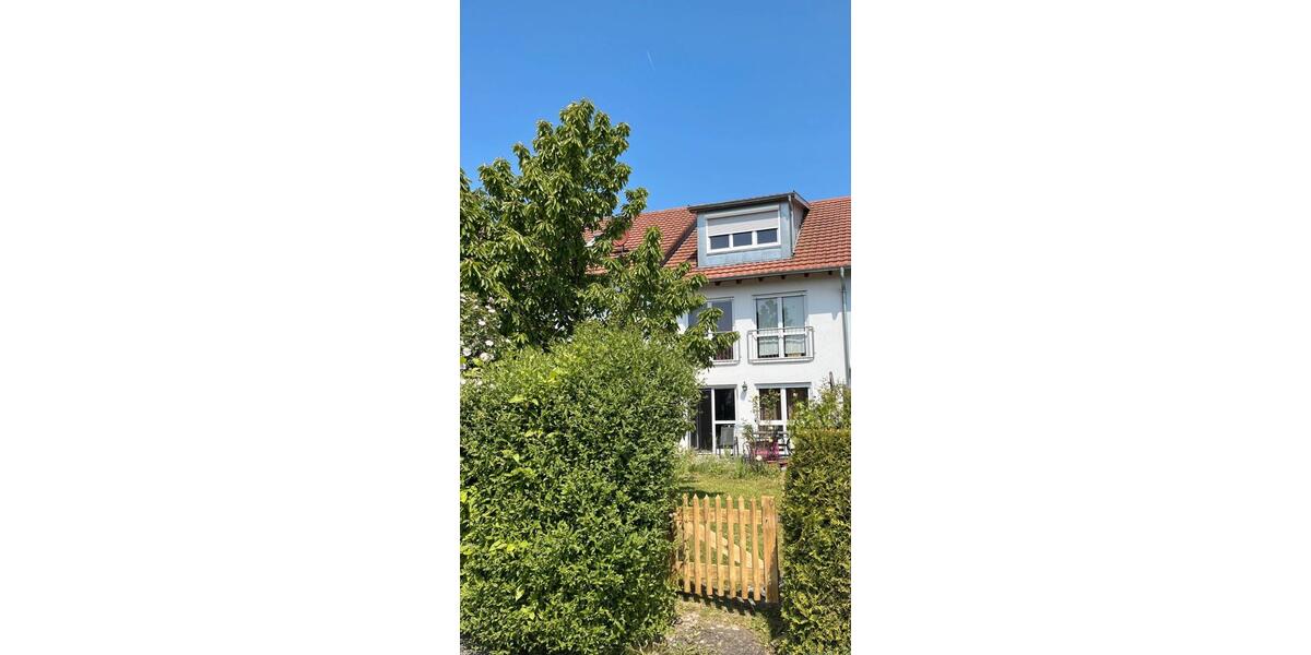 Reihenhaus Vaihingen an der Enz - 6 Zimmer, 143 m&sup2;, 589.000&euro; | Angebot:26013884