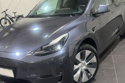 Tesla Model Y 59.000 km 33.995 &euro; Bretten 75015