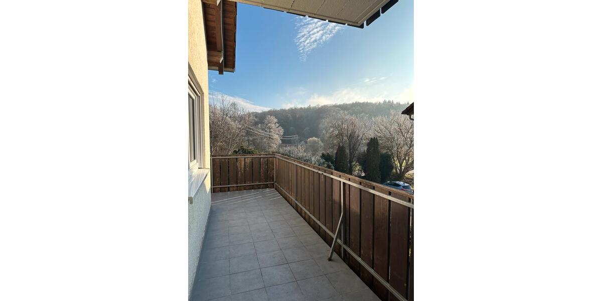 Etagenwohnung Kirchardt - 3 Zimmer, 90 m&sup2;, 980&euro; | Angebot:25350371