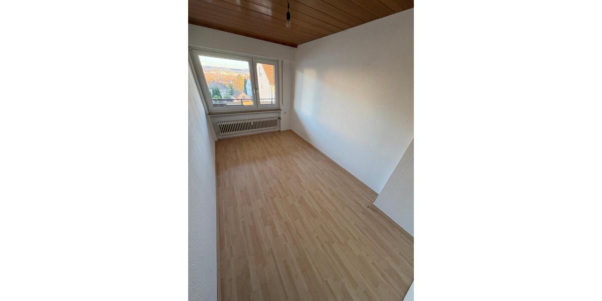 Etagenwohnung Heilbronn Böckingen - 6 Zimmer, 127 m&sup2;, 1.325&euro; | Angebot:25638392