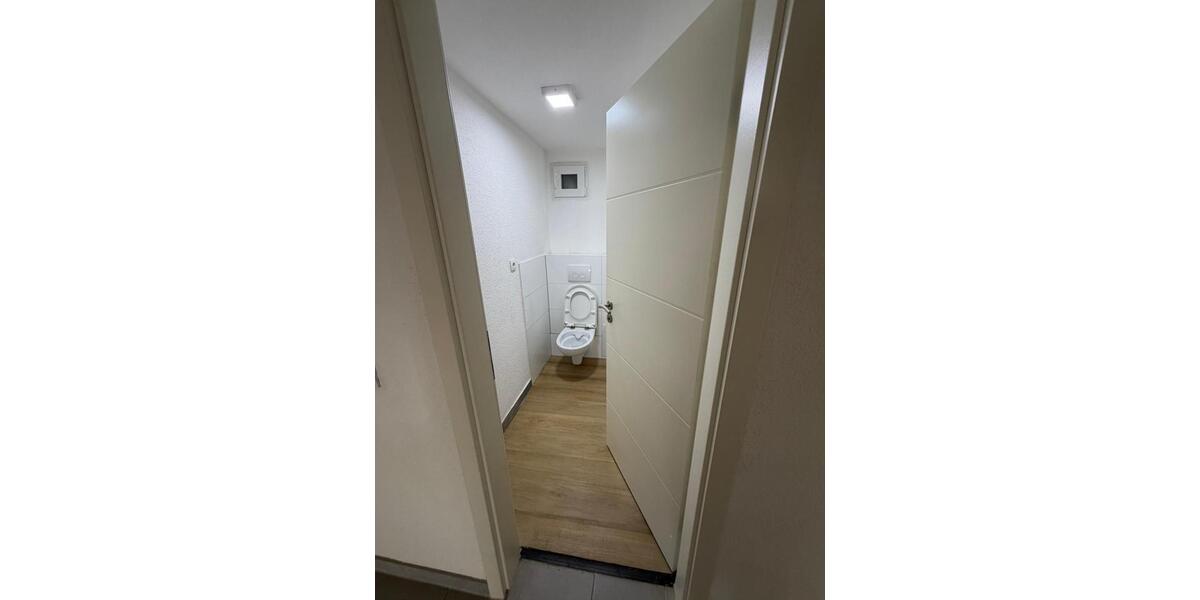 Erdgeschoßwohnung Kirchheim am Neckar - 3 Zimmer, 65 m&sup2;, 880&euro; | Angebot:25300835