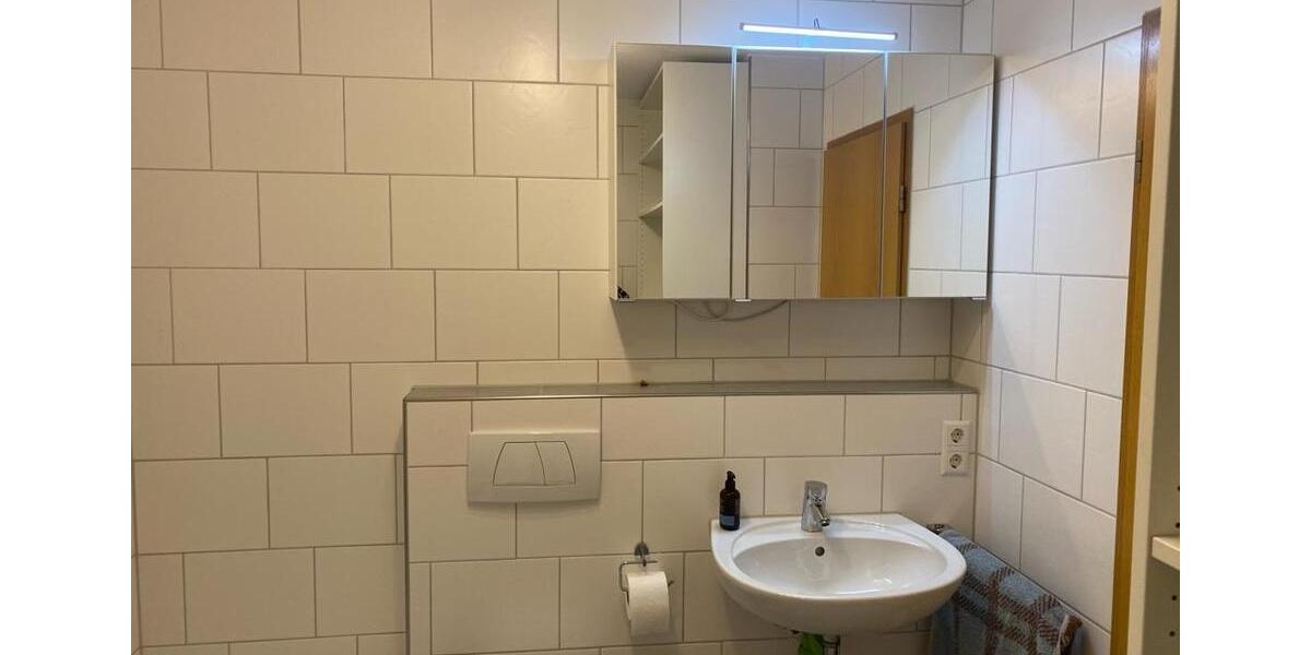 Hochparterre Brackenheim - 3.5 Zimmer, 75 m&sup2;, 1.400&euro; | Angebot:25865107