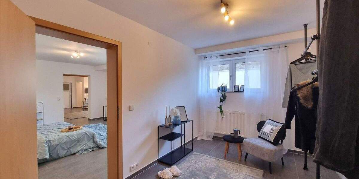 Bungalow Mühlacker - 7 Zimmer, 207 m&sup2;, 549.000&euro; | Angebot:25724180