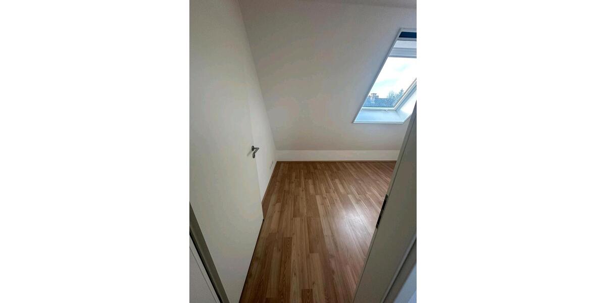 Maisonettenwohnung Eppingen - 5 Zimmer, 116 m&sup2;, 1.150&euro; | Angebot:25452009