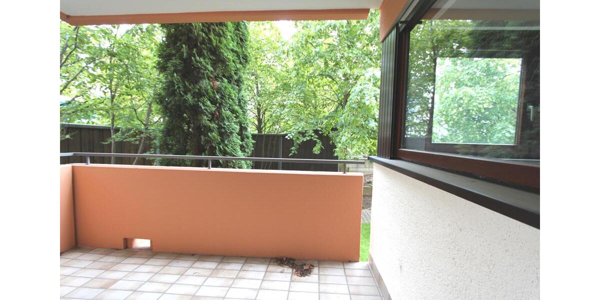 Erdgeschoßwohnung Heilbronn - 2.5 Zimmer, 101 m&sup2;, 1.200&euro; | Angebot:22360381