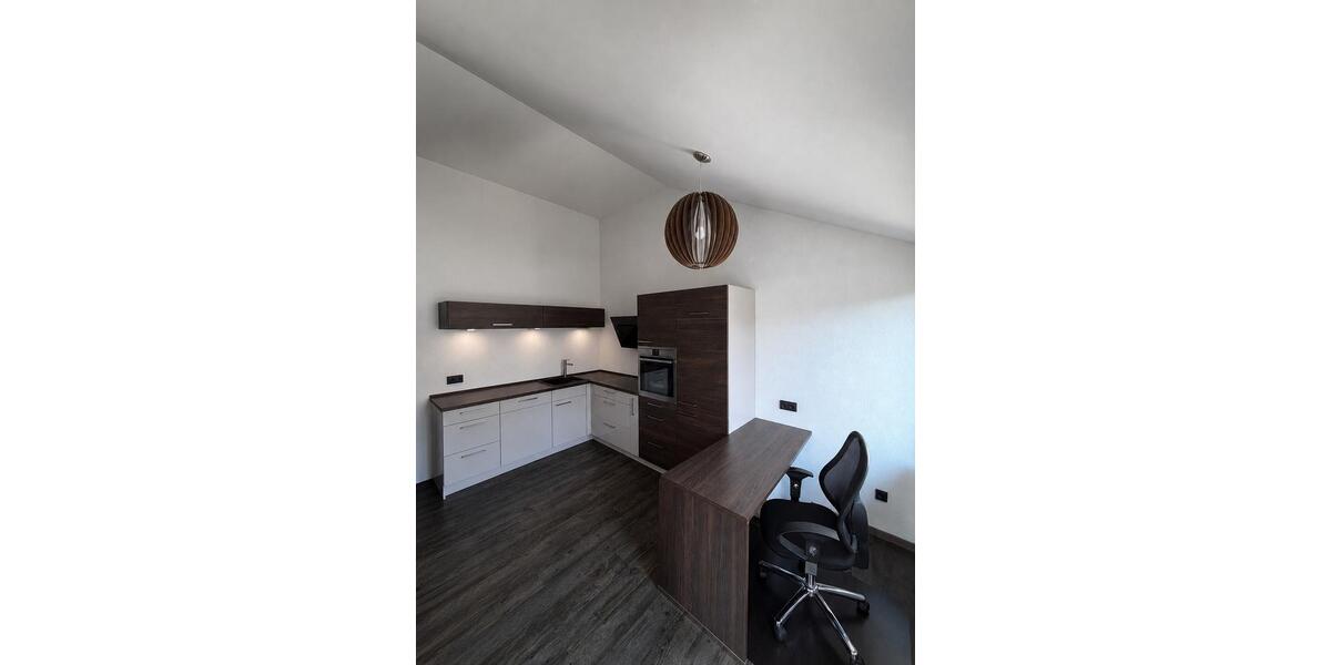 Dachgeschoßwohnung Heilbronn Frankenbach - 2.5 Zimmer, 65 m&sup2;, 299.000&euro; | Angebot:27120252