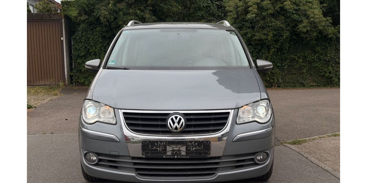 VW Touran 198.000 km 1.499 &euro; Wiesloch 69168