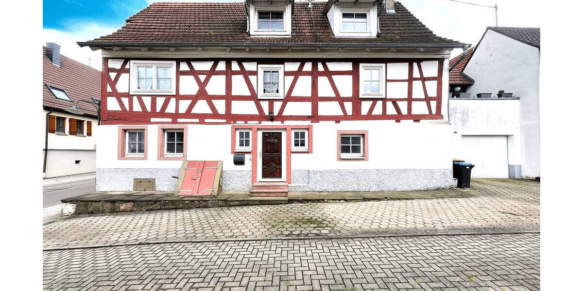 Etagenwohnung Wiernsheim Pinache - 5 Zimmer, 167 m&sup2;, 295.000&euro; | Angebot:25691709