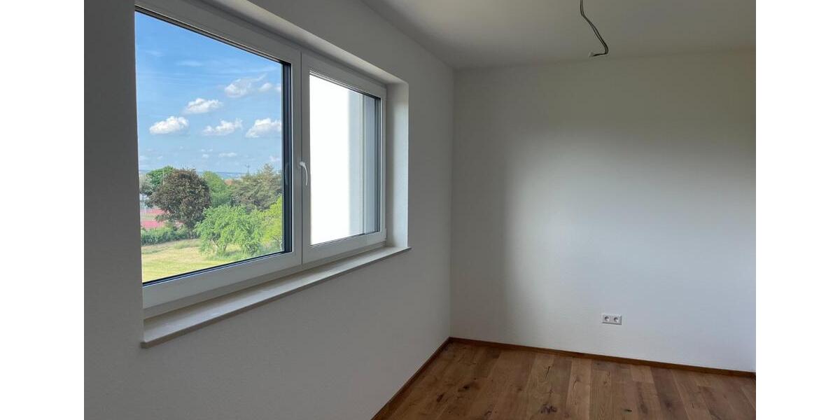 Etagenwohnung Bad Wimpfen - 4.5 Zimmer, 99 m&sup2;, 1.710&euro; | Angebot:23553376