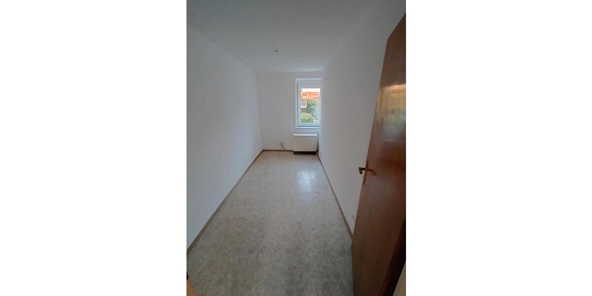 Etagenwohnung Sternenfels - 3 Zimmer, 50 m&sup2;, 400&euro; | Angebot:25980434