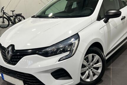 Renault Clio 45.000 km 11.995 &euro; Bretten 75015