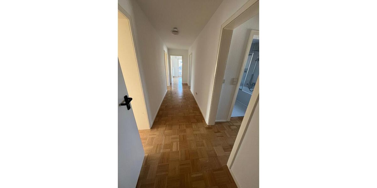 Etagenwohnung Heilbronn Böckingen - 3 Zimmer, 78 m&sup2;, 990&euro; | Angebot:25804710
