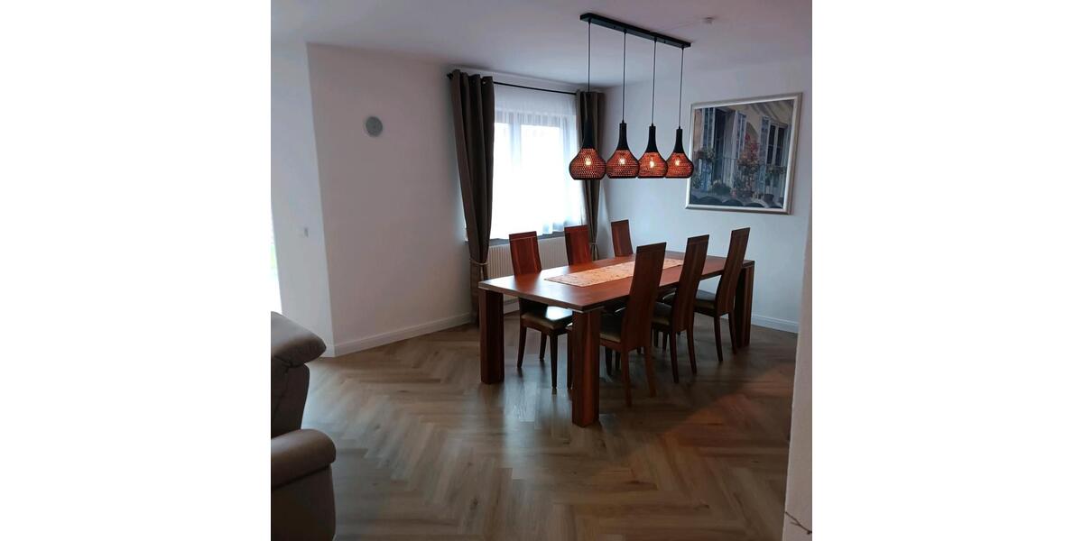 Mehrfamilienhaus, Wohnhaus Bönnigheim - 7 Zimmer, 237 m&sup2;, 735.000&euro; | Angebot:25783910