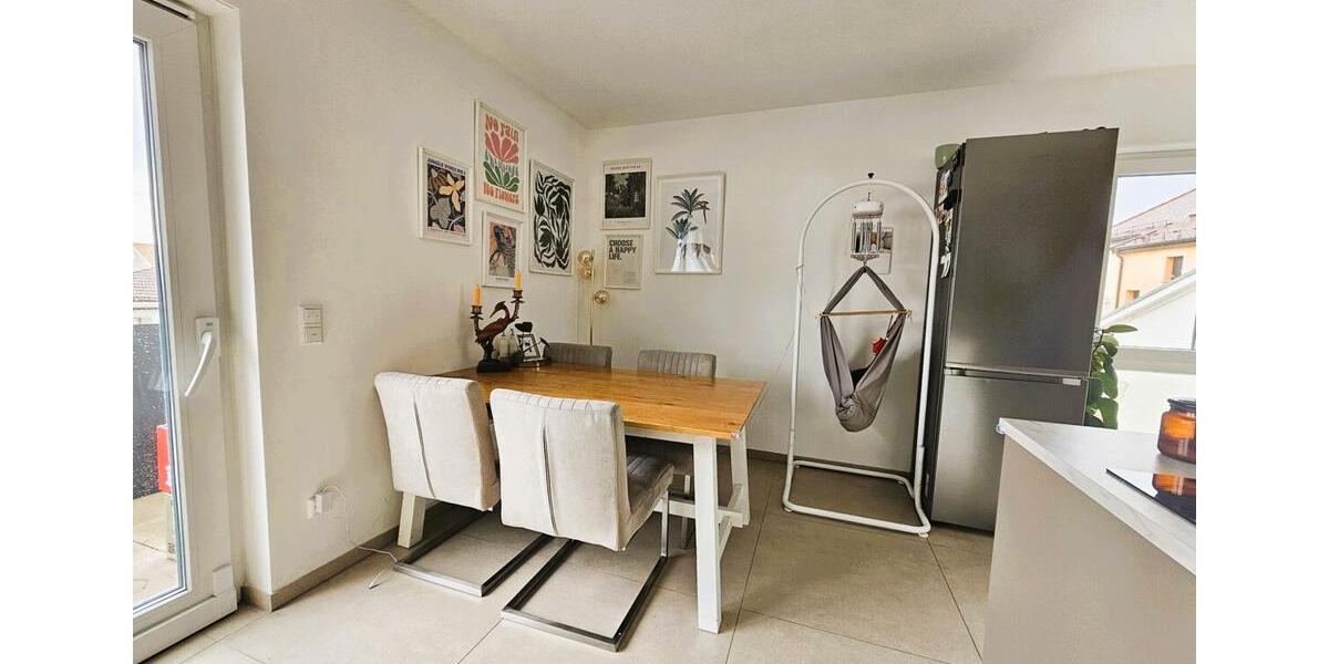 Maisonettenwohnung Kronau - 4 Zimmer, 115 m&sup2;, 1.400&euro; | Angebot:25700124