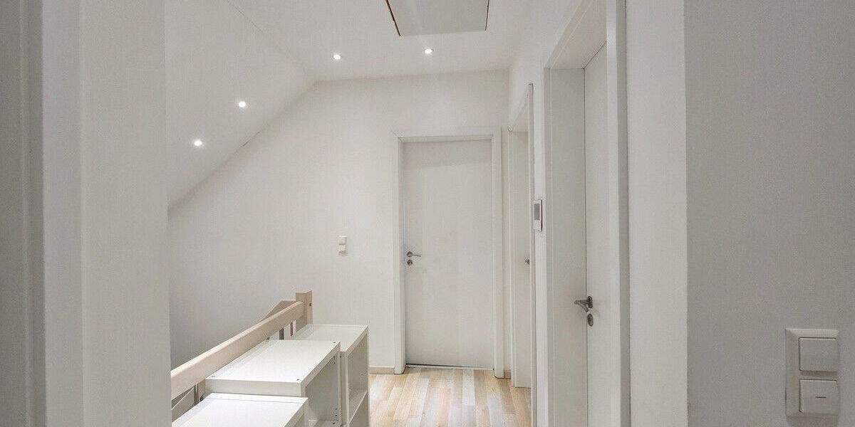 Einfamilienhaus Sinsheim / Reihen Reihen - 5 Zimmer, 140 m&sup2;, 599.000&euro; | Angebot:25801109