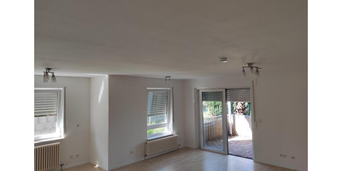 Etagenwohnung Oedheim - 2 Zimmer, 79 m&sup2;, 940&euro; | Angebot:25126315
