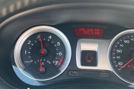 Renault Clio 168.000 km 1.300 &euro; Stein 75203
