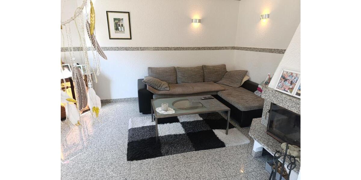 ObjNr:19662 - Tolles 2-3 Familienhaus mit Gewerbehalle in guter Lage von Mühlhausen - Mehrfamilienhaus, Wohnhaus Mühlhausen | Angebot:23602149