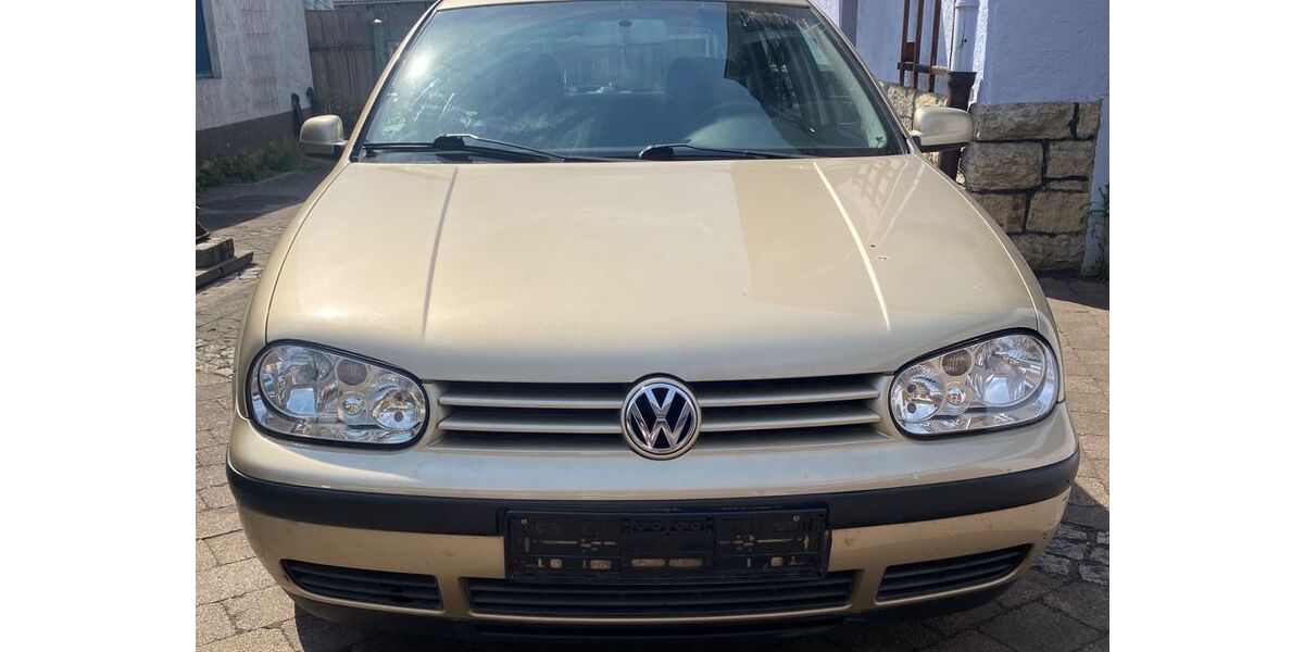 VW Golf 205.000 km 1.950 &euro; Bad Friedrichshall 74177
