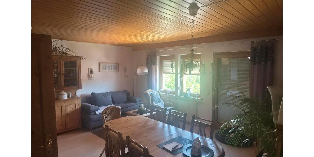 Einfamilienhaus Neckarbischofsheim - 5 Zimmer, 132 m&sup2;, 280.000&euro; | Angebot:27029069