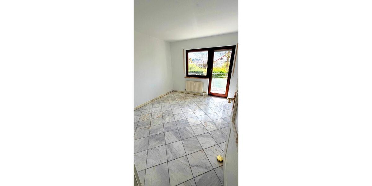 Erdgeschoßwohnung Neckarsulm - 3.5 Zimmer, 62 m&sup2;, 865&euro; | Angebot:25968269