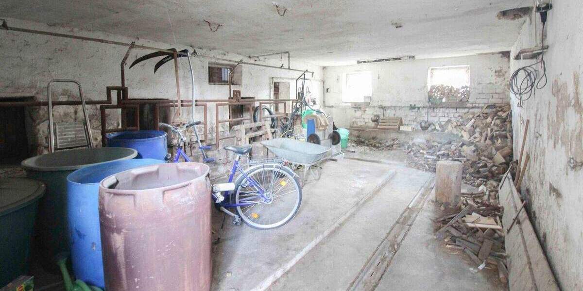 Einfamilienhaus Güglingen - 6 Zimmer, 149 m&sup2;, 299.000&euro; | Angebot:25749592