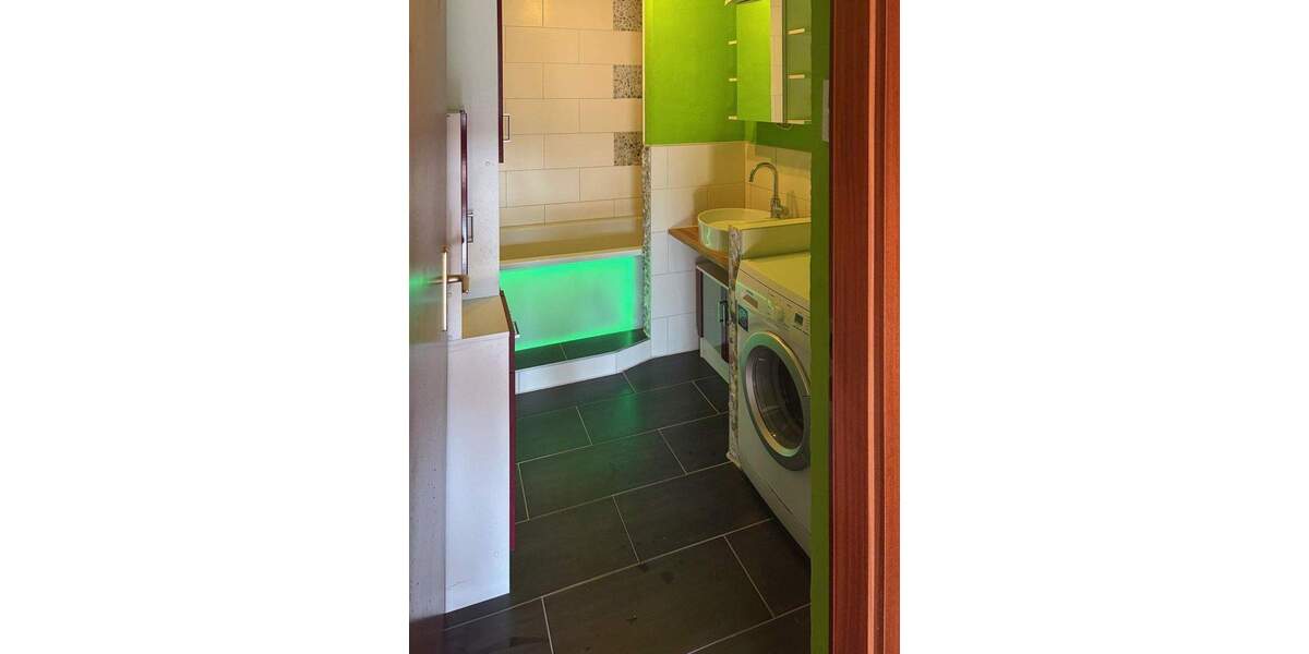 Etagenwohnung Tamm - 3 Zimmer, 84 m&sup2;, 287.000&euro; | Angebot:25706139