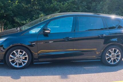 Ford S-Max 111.000 km 15.799 &euro; Gundelsheim 74831