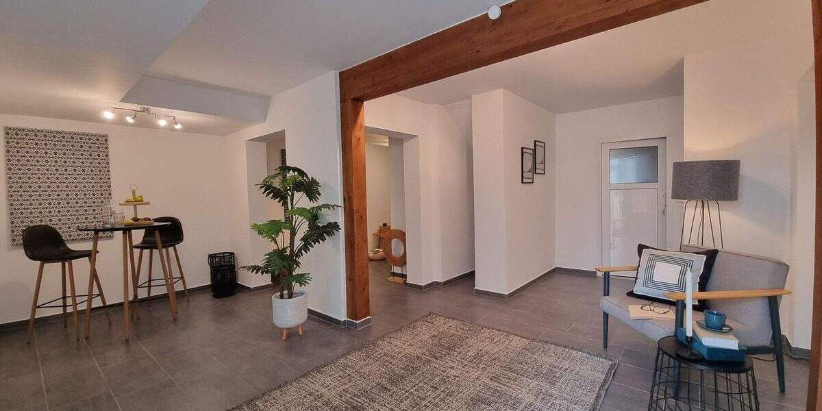 Bungalow Mühlacker - 7 Zimmer, 207 m&sup2;, 549.000&euro; | Angebot:25724180