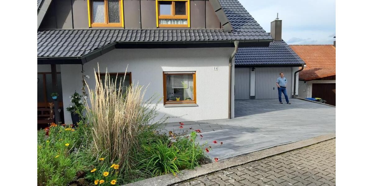 Etagenwohnung Obrigheim - 4.5 Zimmer, 135 m&sup2;, 1.150&euro; | Angebot:25308111