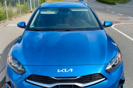 Kia ceed Sportswagon 19.200 km 17.400 &euro; Sersheim 74372