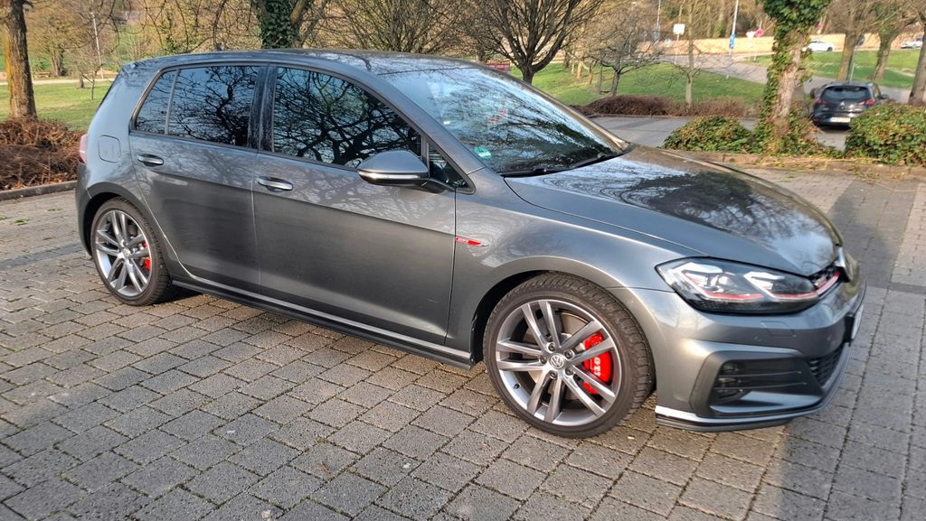 VW Golf 74.985 km 21.800 &euro; Bauschlott 75245