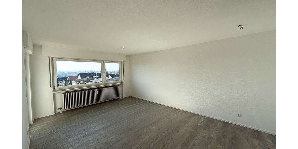 Etagenwohnung Sachsenheim - 3 Zimmer, 72 m&sup2;, 294.000&euro; | Angebot:25638122