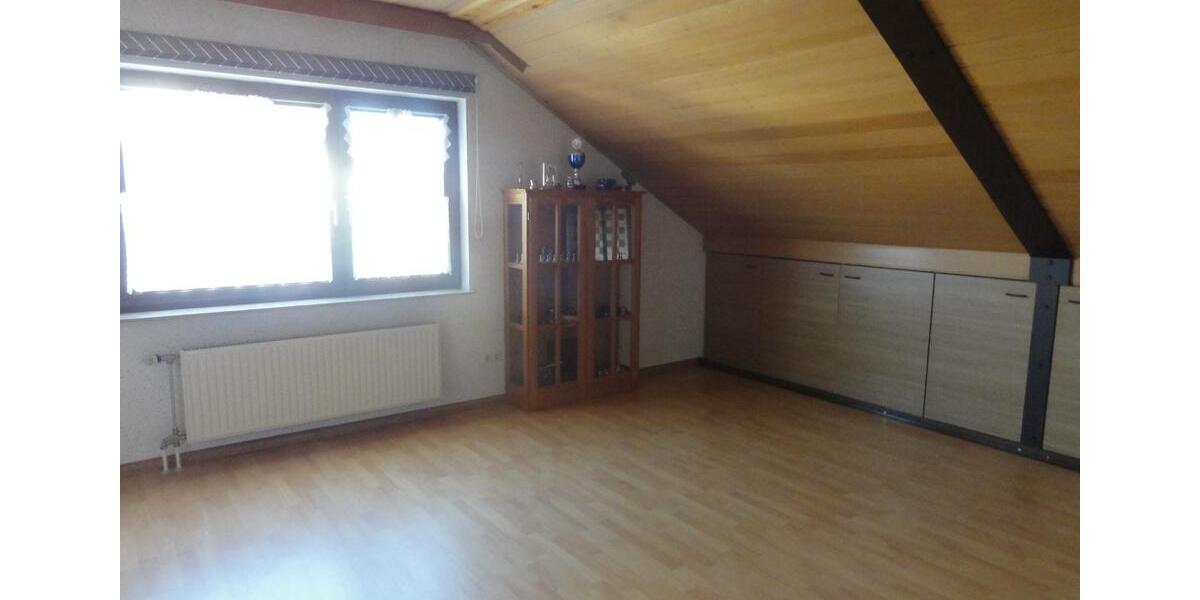 Doppelhaushälfte Talheim - 6 Zimmer, 142 m&sup2;, 348.000&euro; | Angebot:24850327