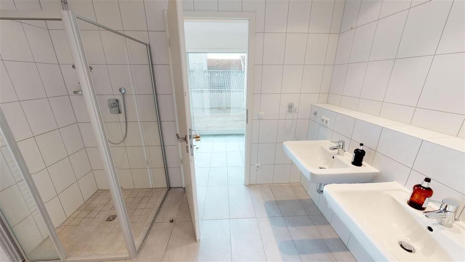 Einfamilienhaus Sinsheim - 2 Zimmer, 116 m&sup2;, 1.200&euro; | Angebot:23395440