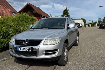 VW Touareg 255.000 km 6.199 &euro; Niefern-Öschelbronn 75223