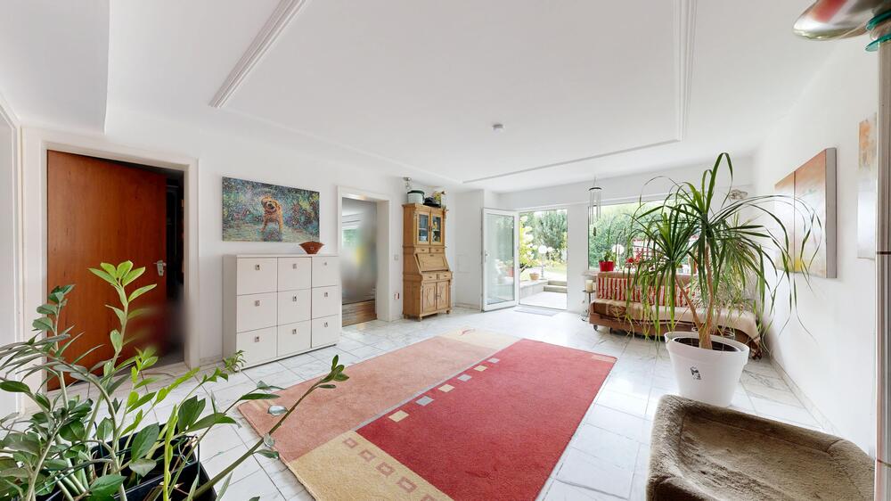 Exklusives, großes Einfamilienhaus in guter und ruhiger Ortsrand-Lage - Einfamilienhaus Eisingen | Angebot:22457254