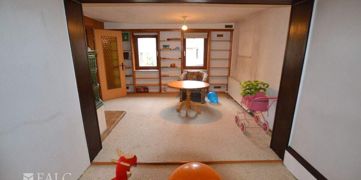 Mehrfamilienhaus, Wohnhaus Angelbachtal - 5 Zimmer, 372 m&sup2;, 350.000&euro; | Angebot:25697197