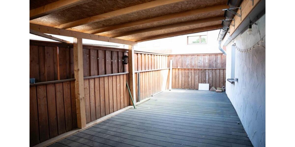 Einfamilienhaus Neckarzimmern - 8 Zimmer, 220 m&sup2;, 359.000&euro; | Angebot:25992442