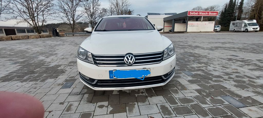 VW Passat Variant 234.000 km 8.900 &euro; Gundelsheim 74831